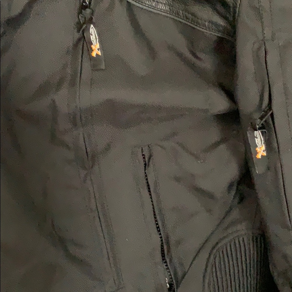 Motorcycle jacket - Picture 4 of 5